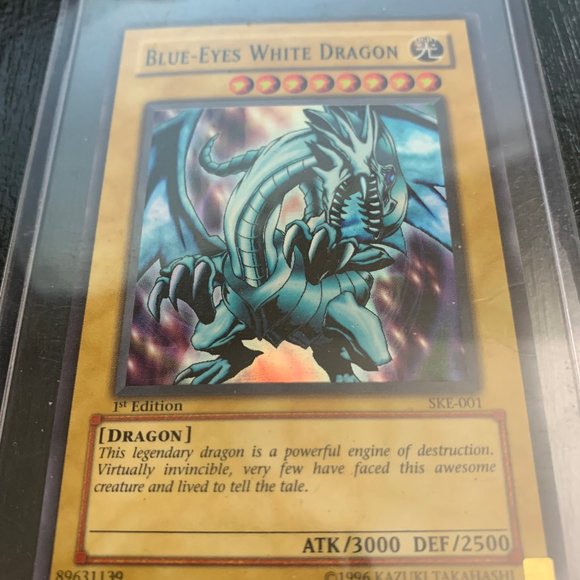 Yu-Gi-Oh! Blue-Eyes White Dragon Starter Deck Kaiba Evolution SKE-001 1st Ed. - Picture 1 of 2